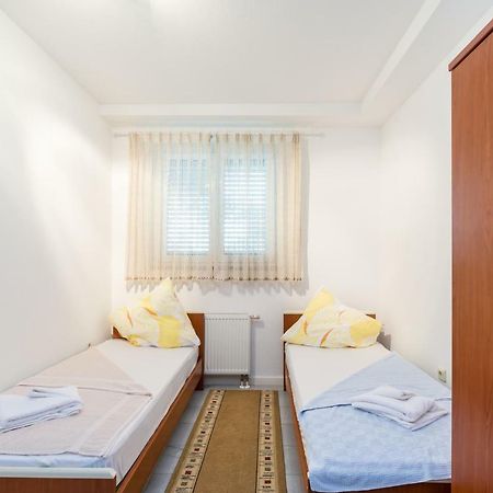 Apartments Victoria Zadar Eksteriør bilde
