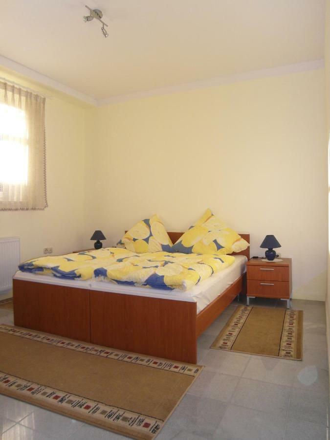 Apartments Victoria Zadar Eksteriør bilde